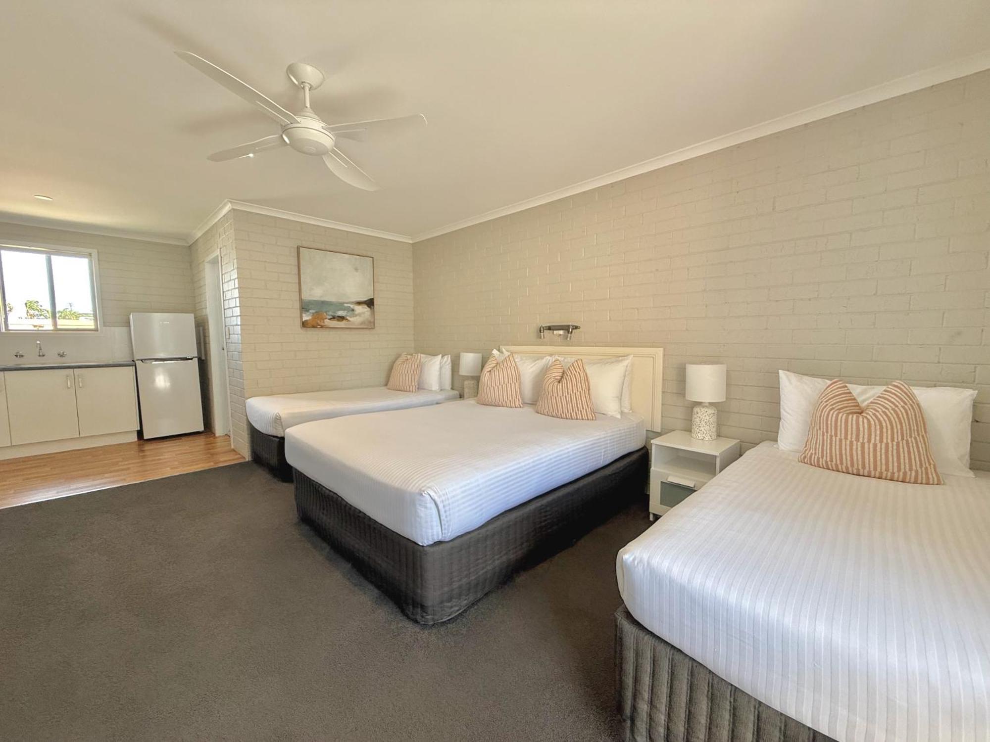 Pelican Motor Inn Merimbula Kültér fotó